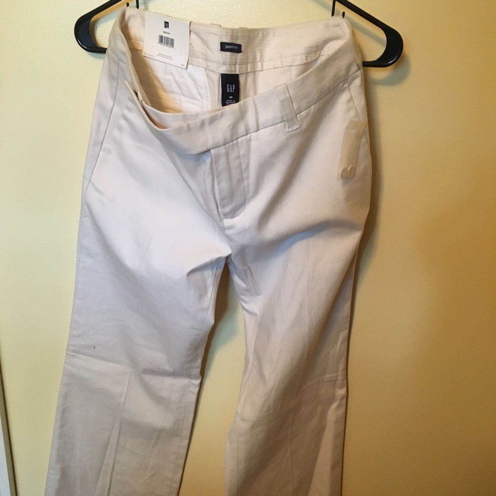 Gap Modernfit Flare dress pants size 6R